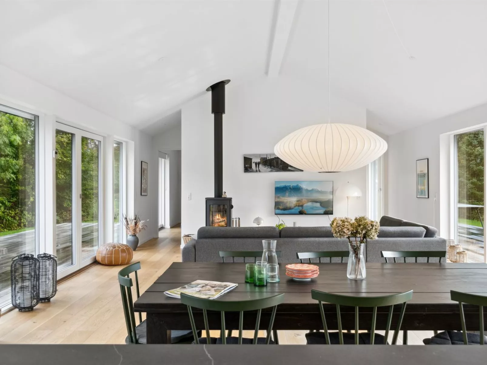 "Tessa" - 1.6km from the sea-Binnen