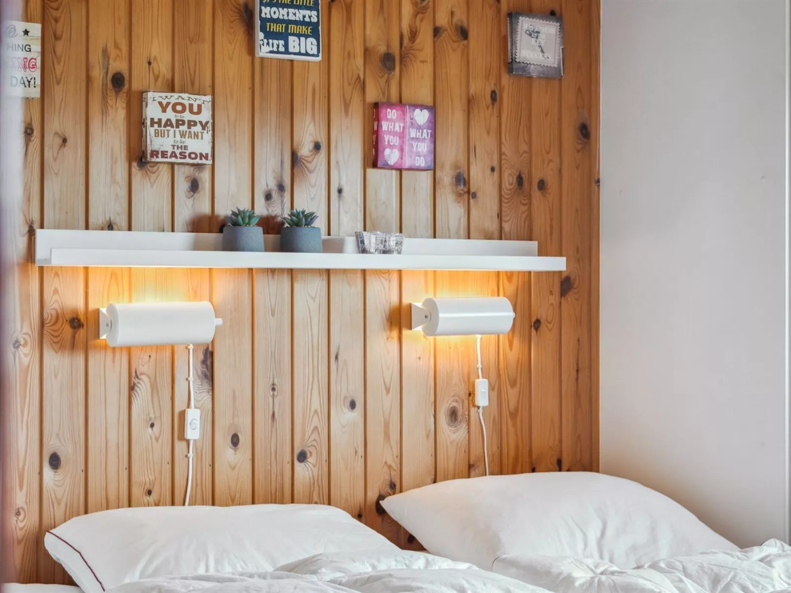 "Wolter" - 700m from the sea-Binnen