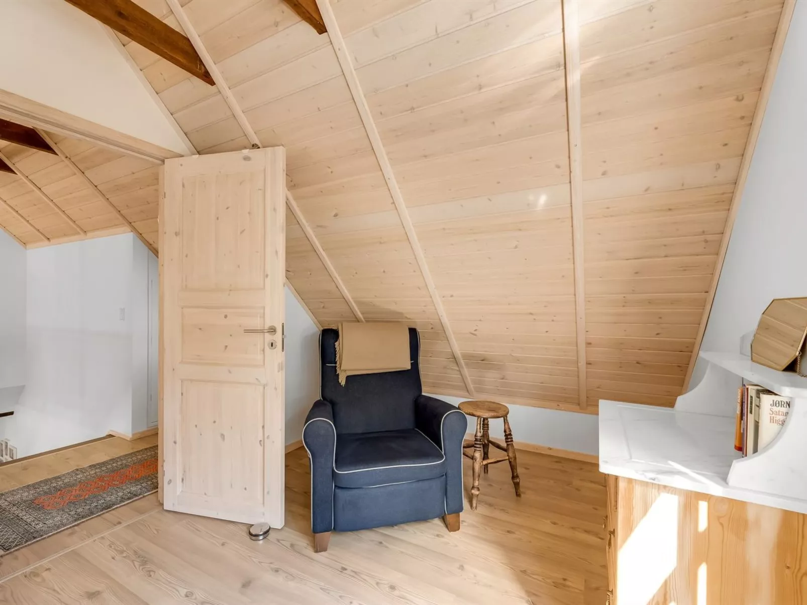 "Enya" - 1.2km from the sea-Binnen