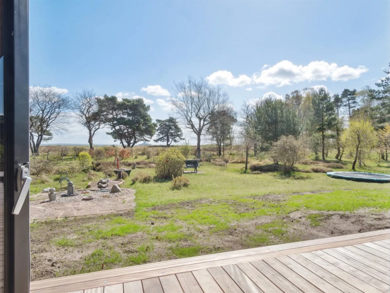 "Toska" - 100m to the fjord-Buiten