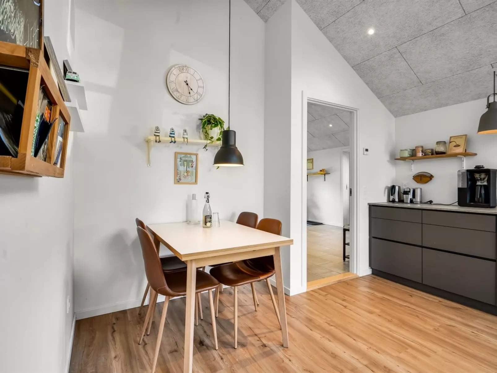 "Roska" - 1.3km from the sea-Binnen