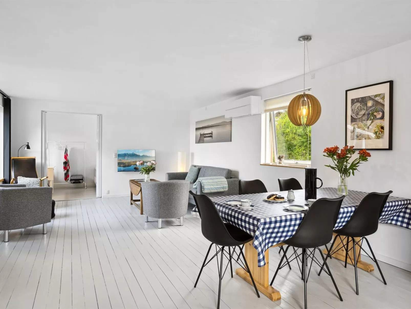 "Henric" - 500m from the sea-Binnen