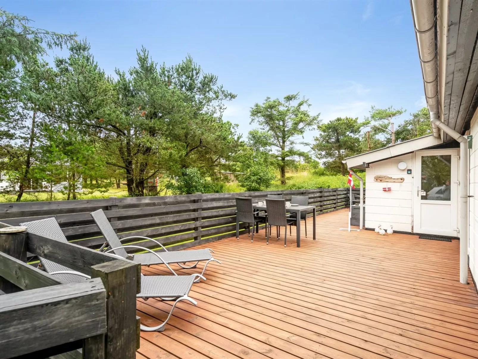 "Pia" - 250m to the fjord-Buiten