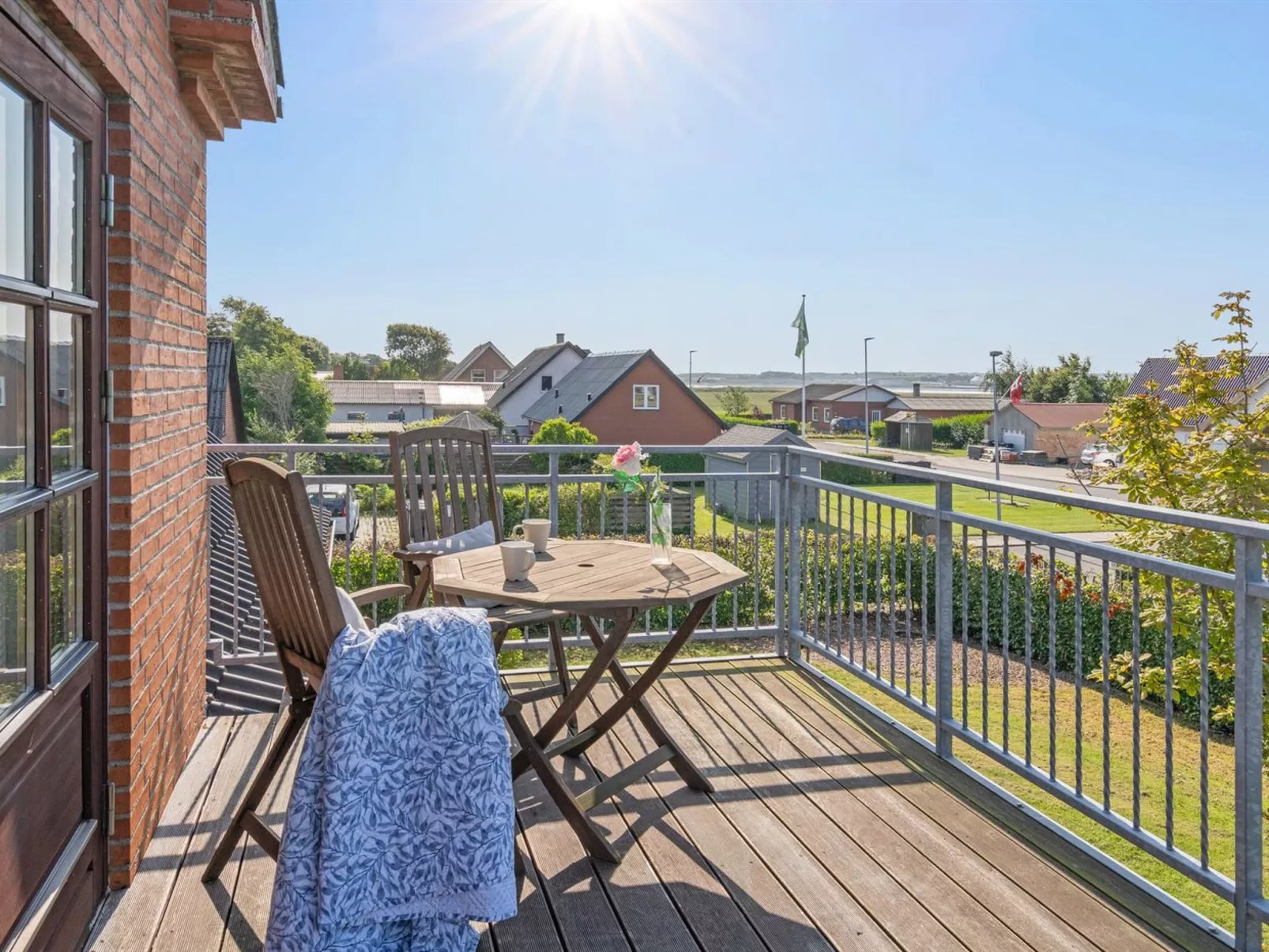 "Iarund" - 500m to the fjord-Buiten