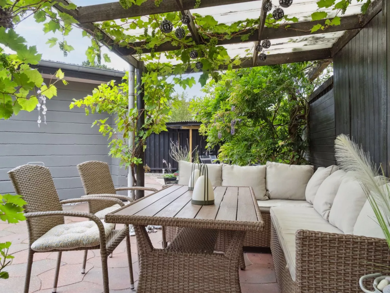 "Joseline" - 150m from the sea-Buiten