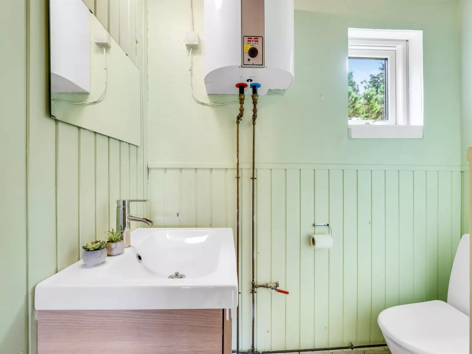 "Ljuba" - 700m from the sea-Binnen