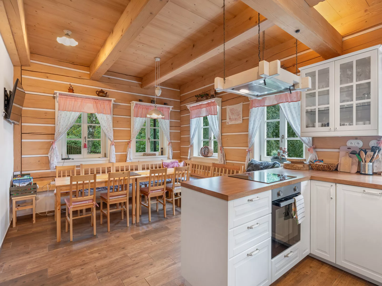 Roubenka Maleč-Binnen