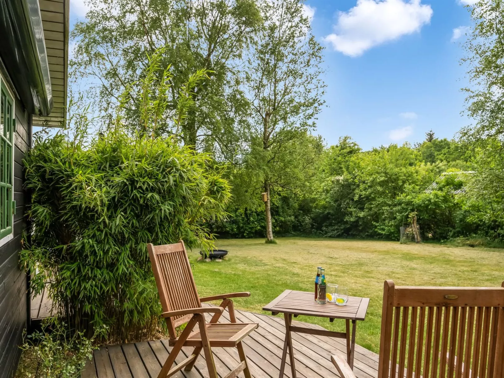 "Bonde" - 800m to the fjord-Buiten