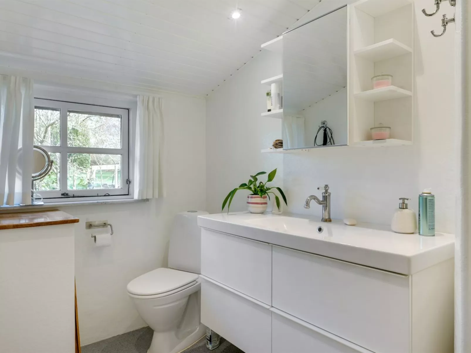 "Gunnhild" - 500m from the sea-Binnen