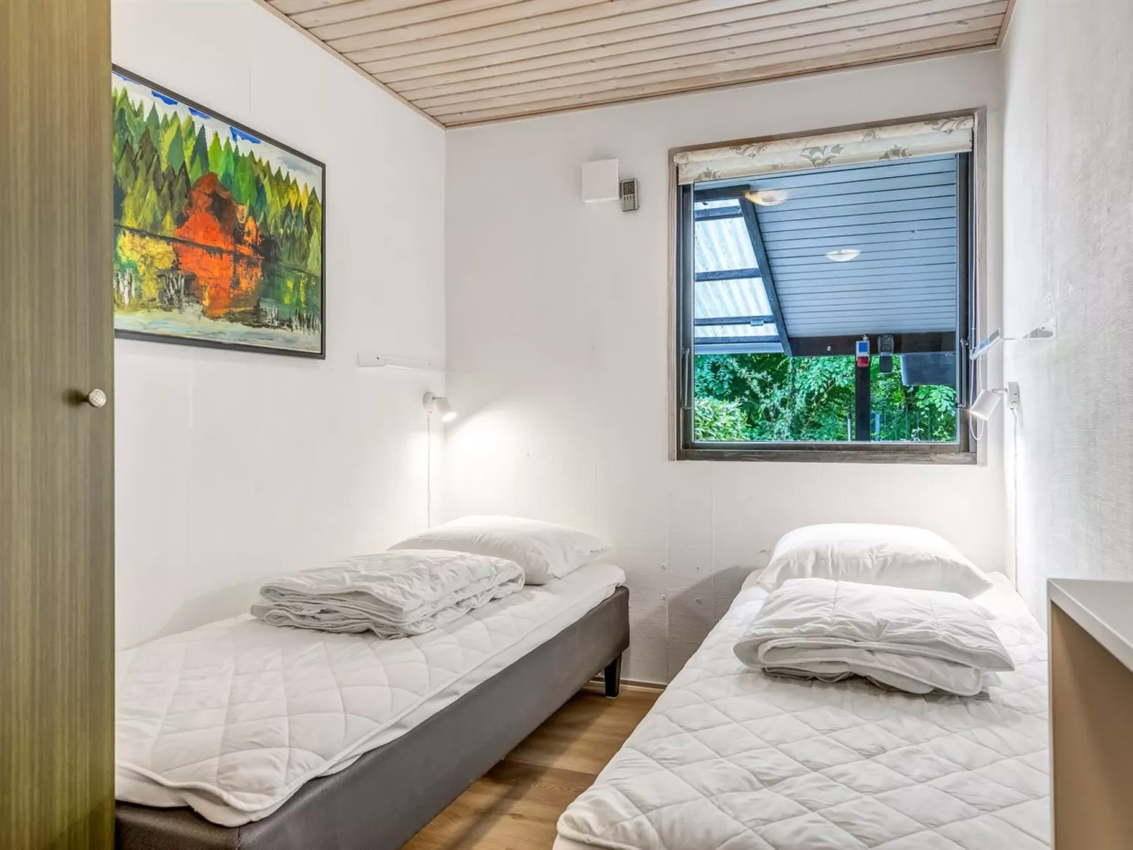 "Mijat" - 30km from the sea-Binnen