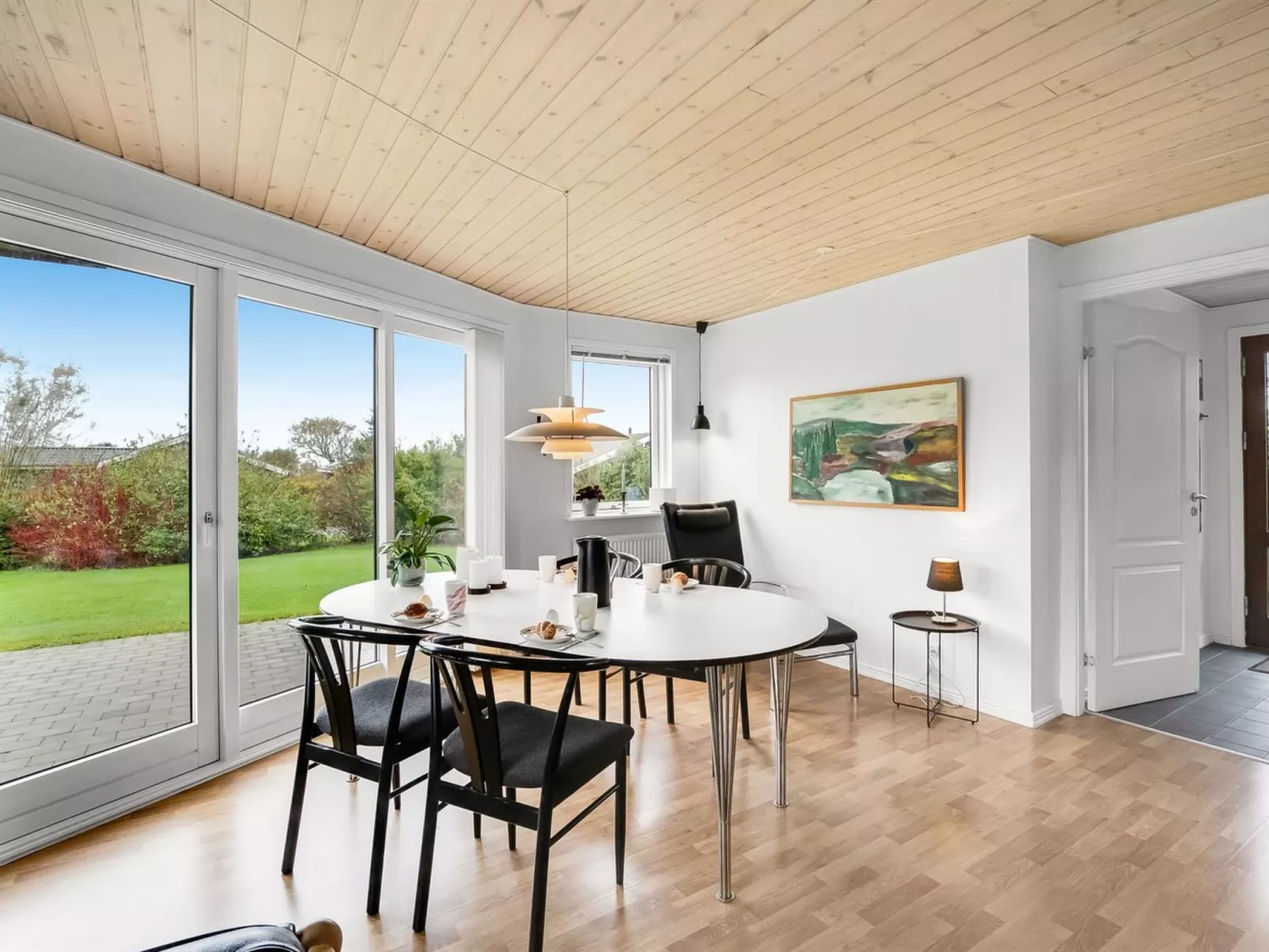 "Ensio" - 300m to the fjord-Binnen