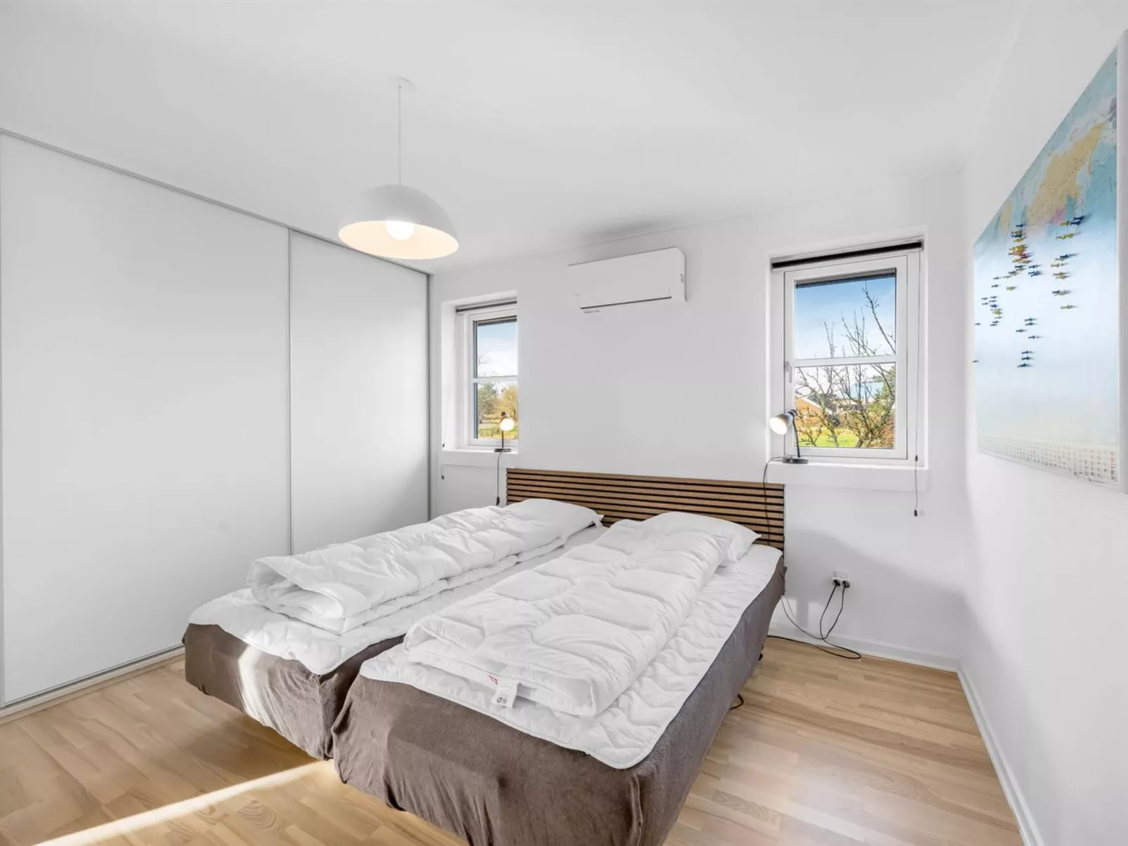 "Elsi" - 1.3km from the sea-Binnen