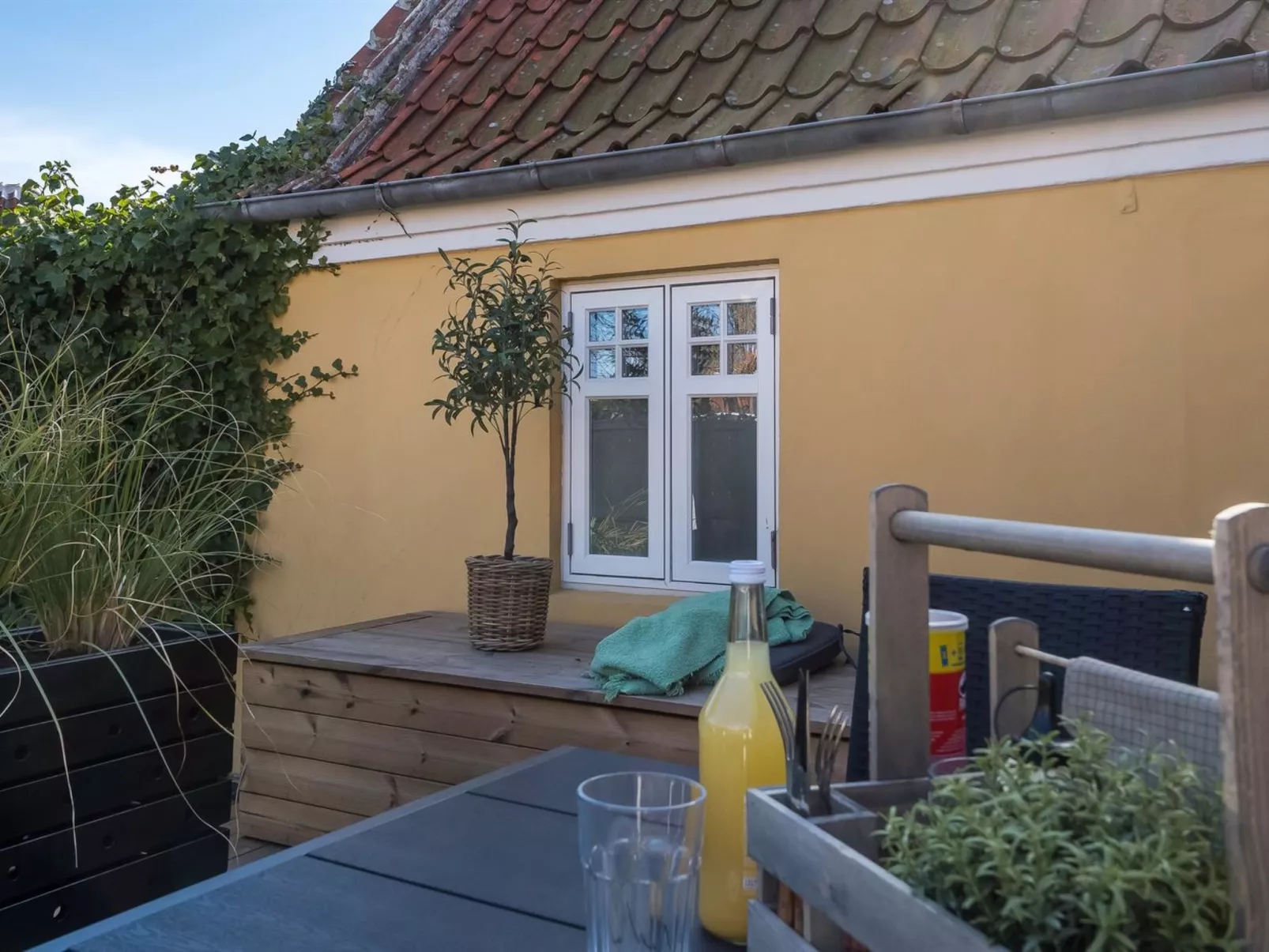 "Yorick" - 300m from the sea-Buiten