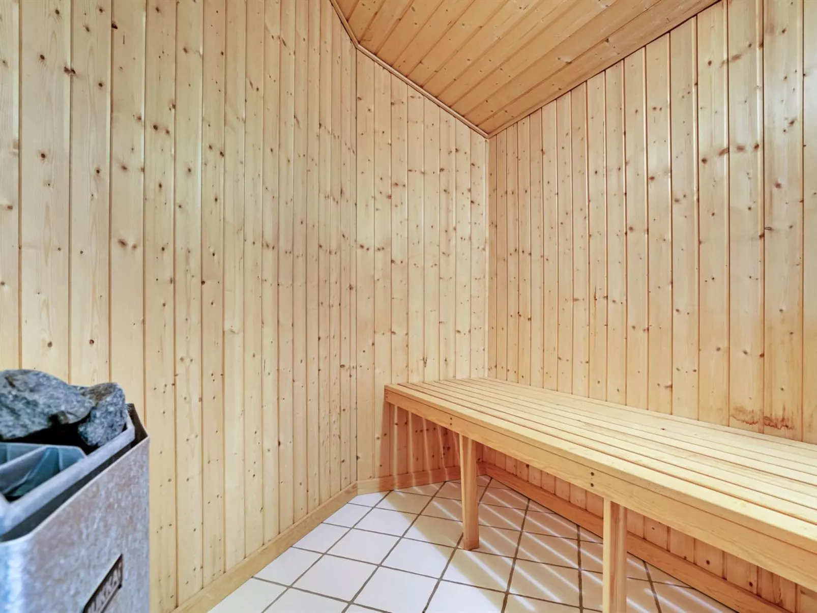 "Stense" - 900m from the sea-Binnen