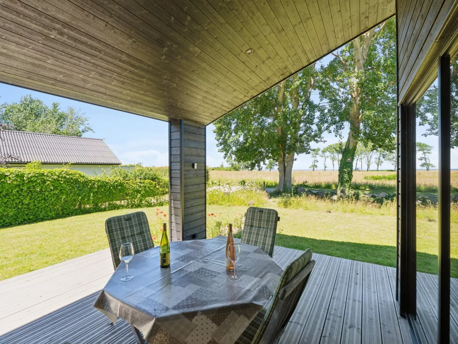 "Huldrik" - 100m from the sea-Buiten