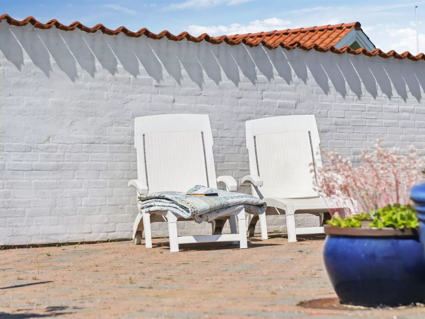 "Michel" - 25m from the sea-Buiten