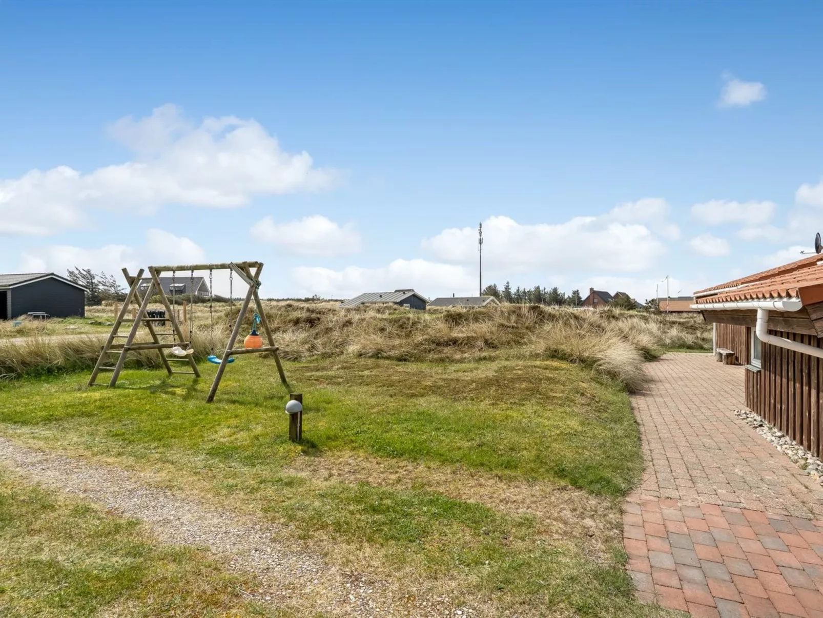 "Hughe" - 200m from the sea-Buiten