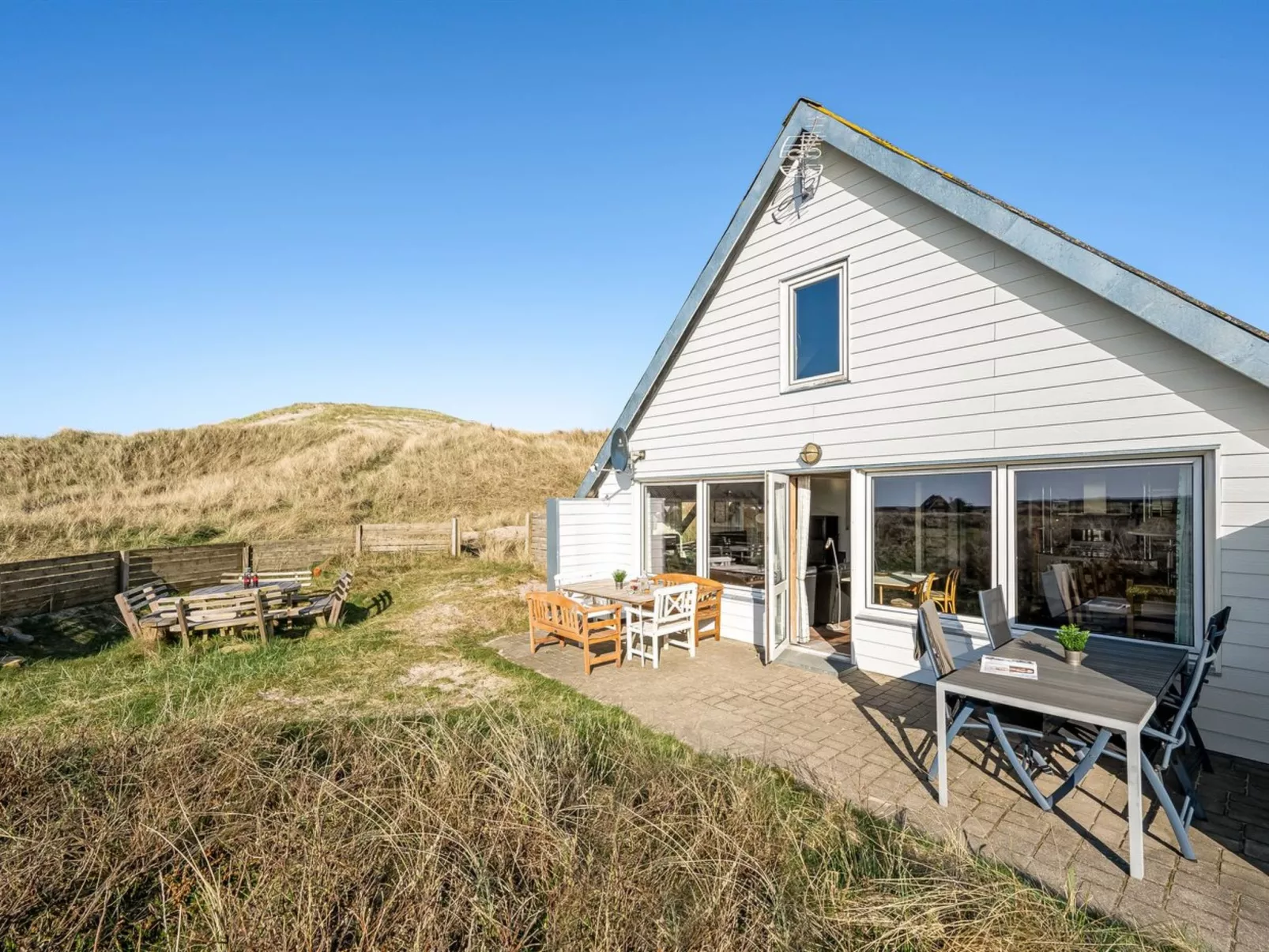 "Kurt" - 75m from the sea-Buiten