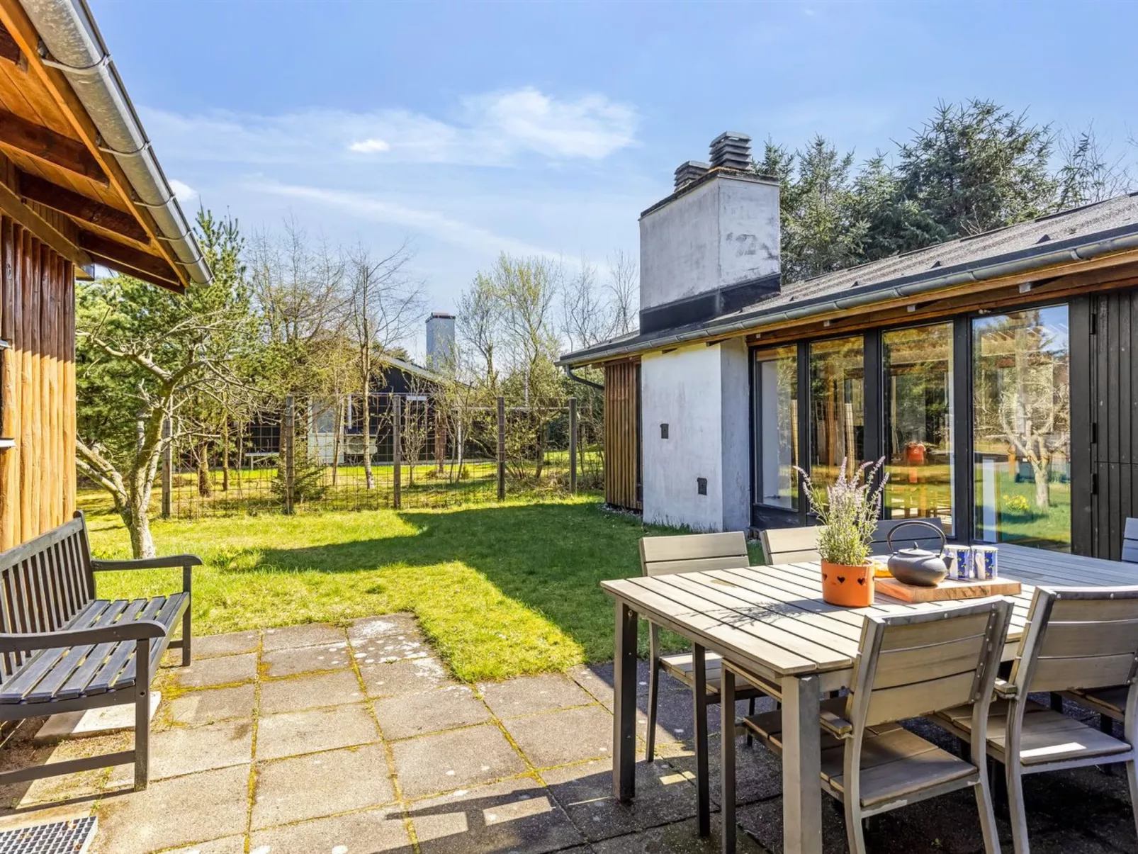 "Amarie" - 1km from the sea-Buiten