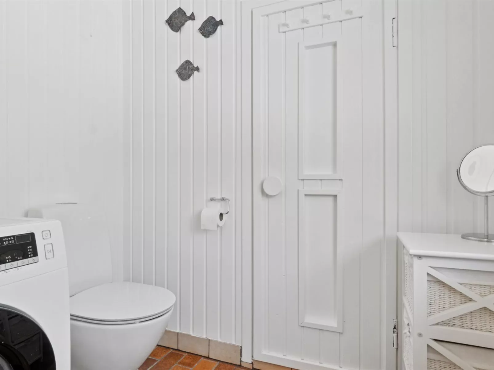 "Gjertrud" - 1km from the sea-Binnen