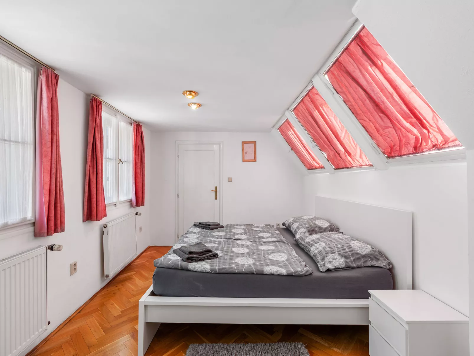 Old Town home-Binnen