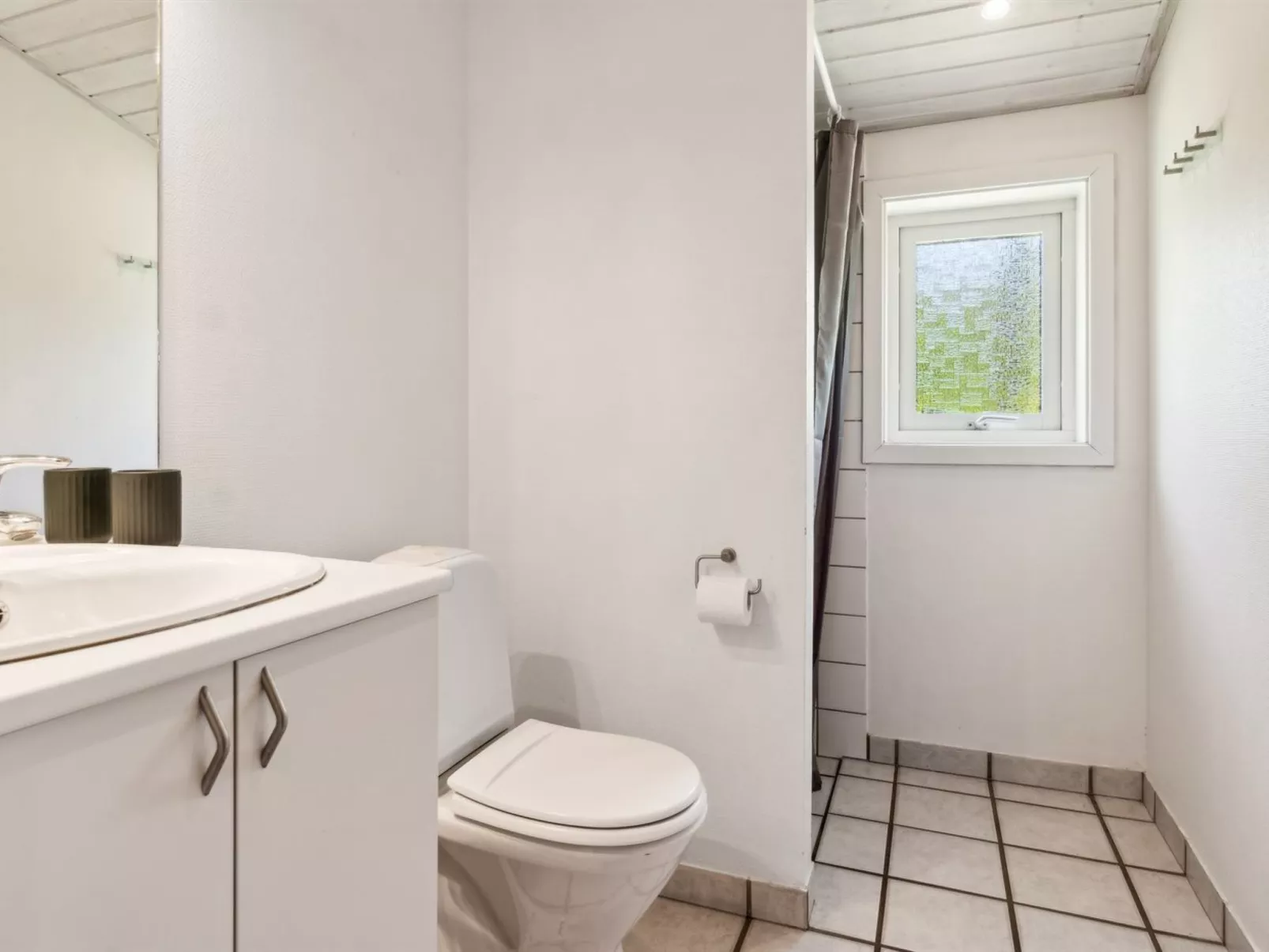 "Auvo" - 200m from the sea-Binnen