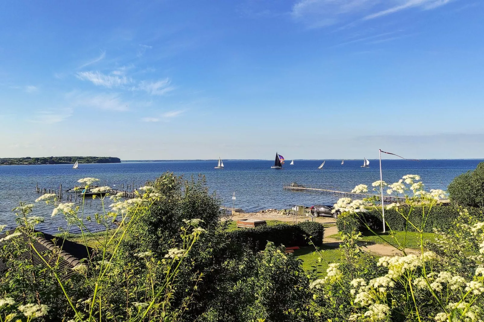 Panoramisch Strandtoevluchtsoord-By Traum-Waterzicht