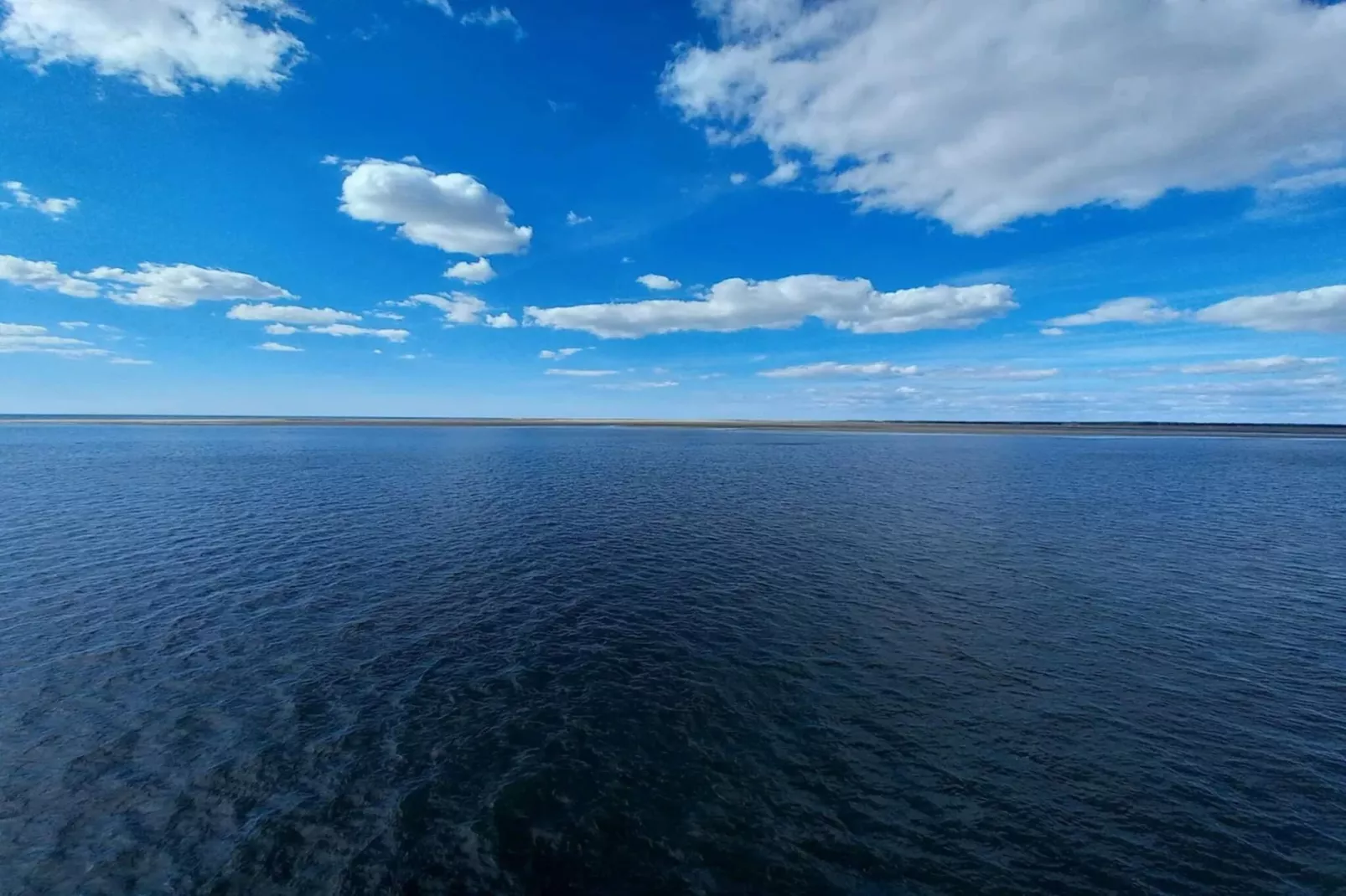 Vakantiehuis aan zee met uitzicht op de oceaan-Waterzicht