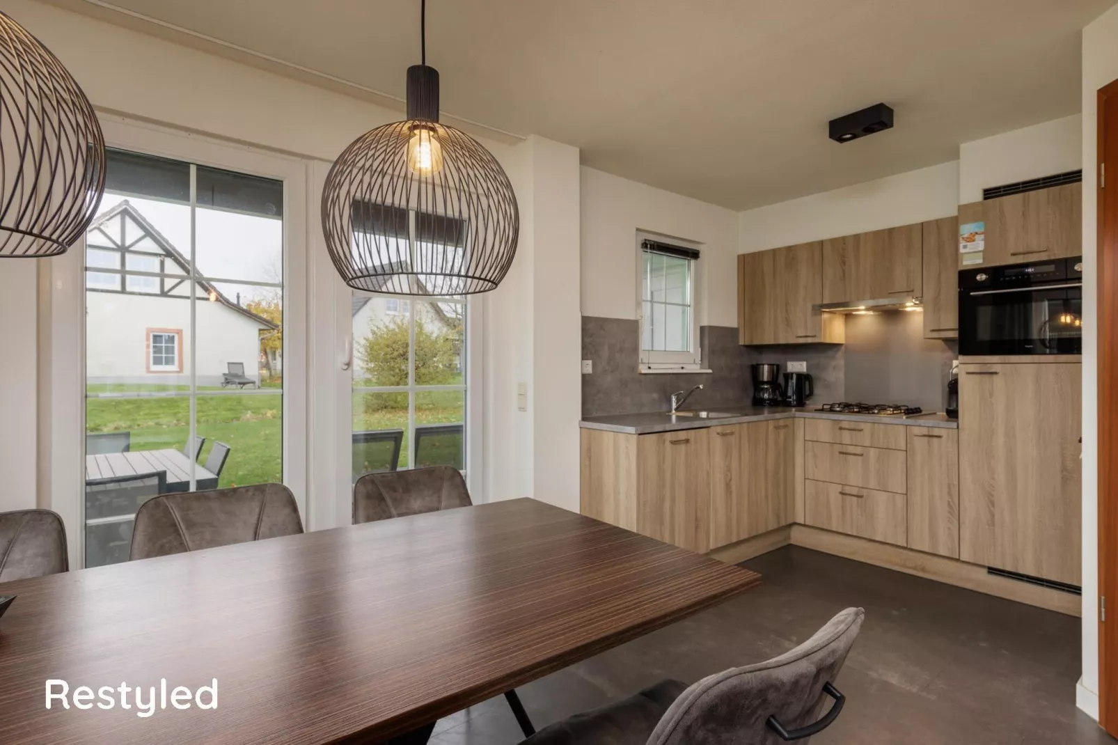 Ferienresort Cochem 18-Eetkamer