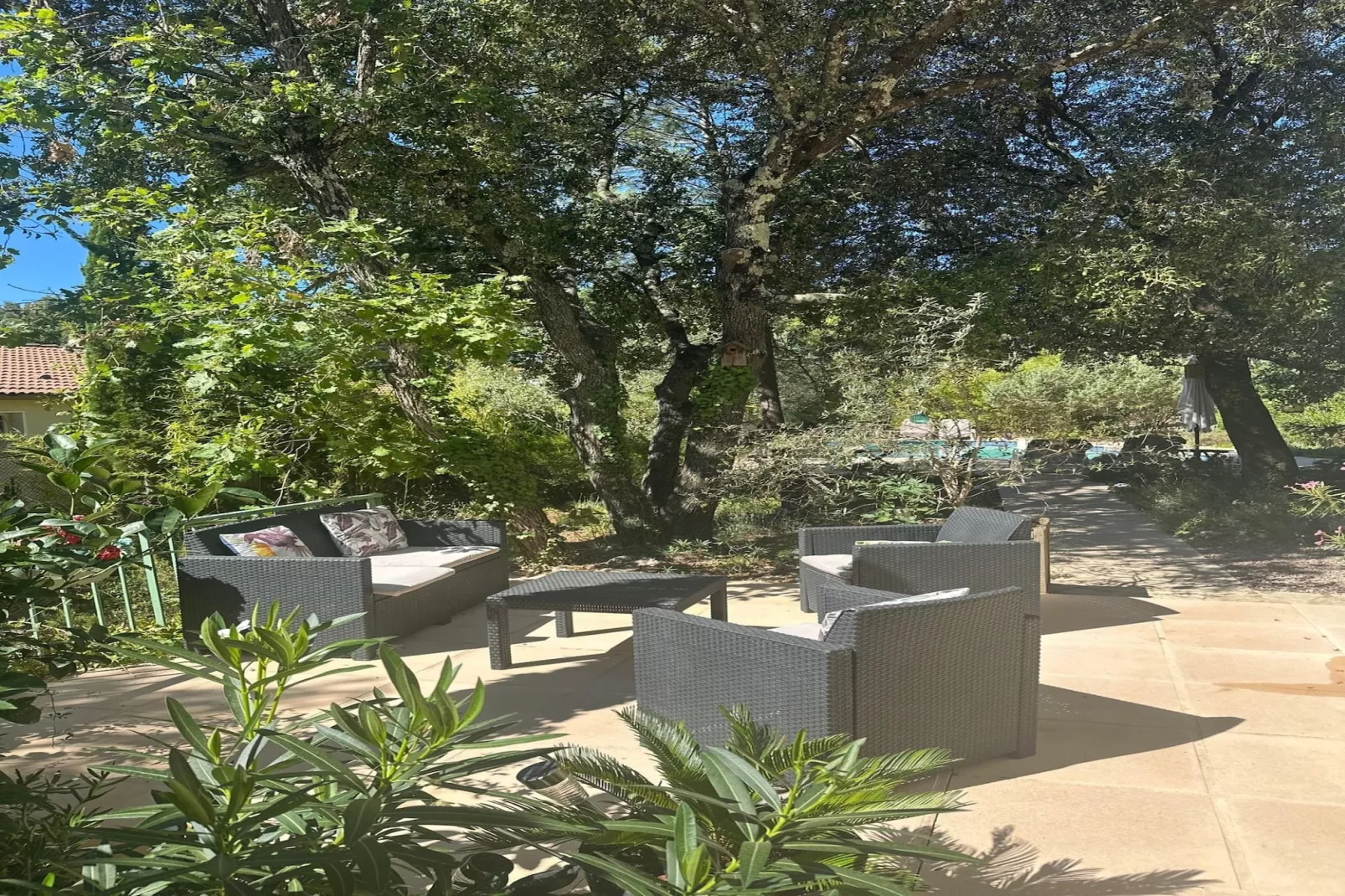 Les Lauriers-Roses-Terrasbalkon