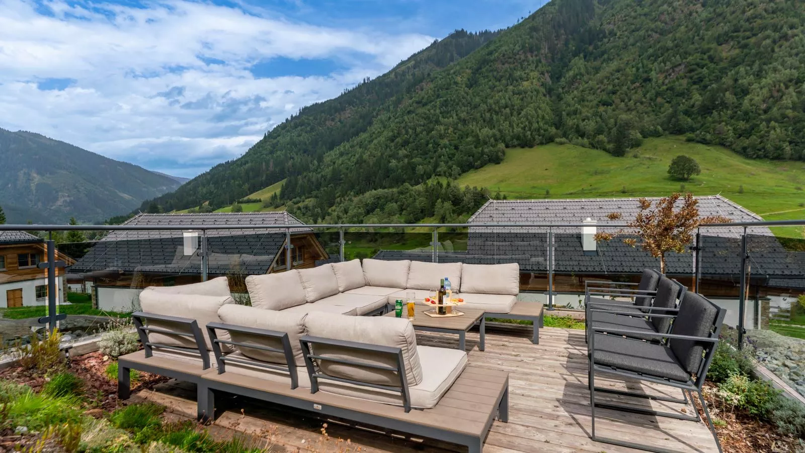 Haus Ganbei-Terrasbalkon