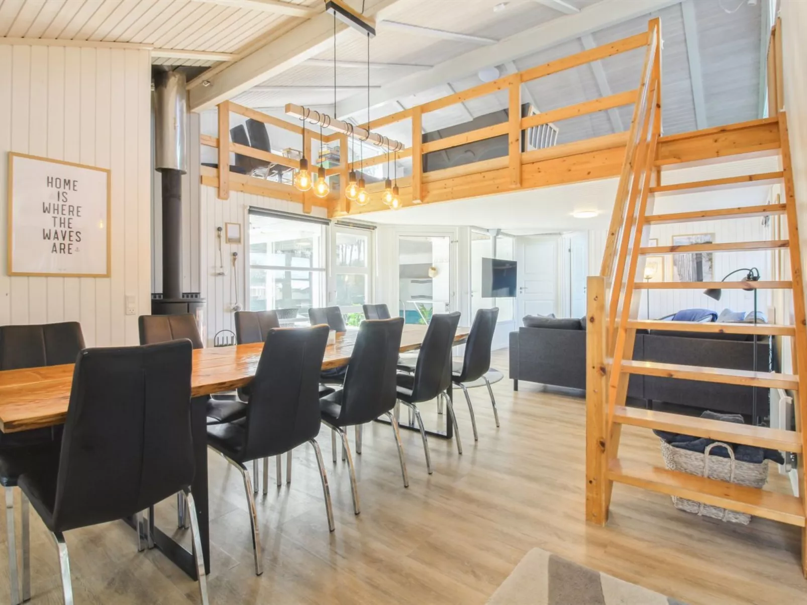 "Yessica" - 300m from the sea-Binnen