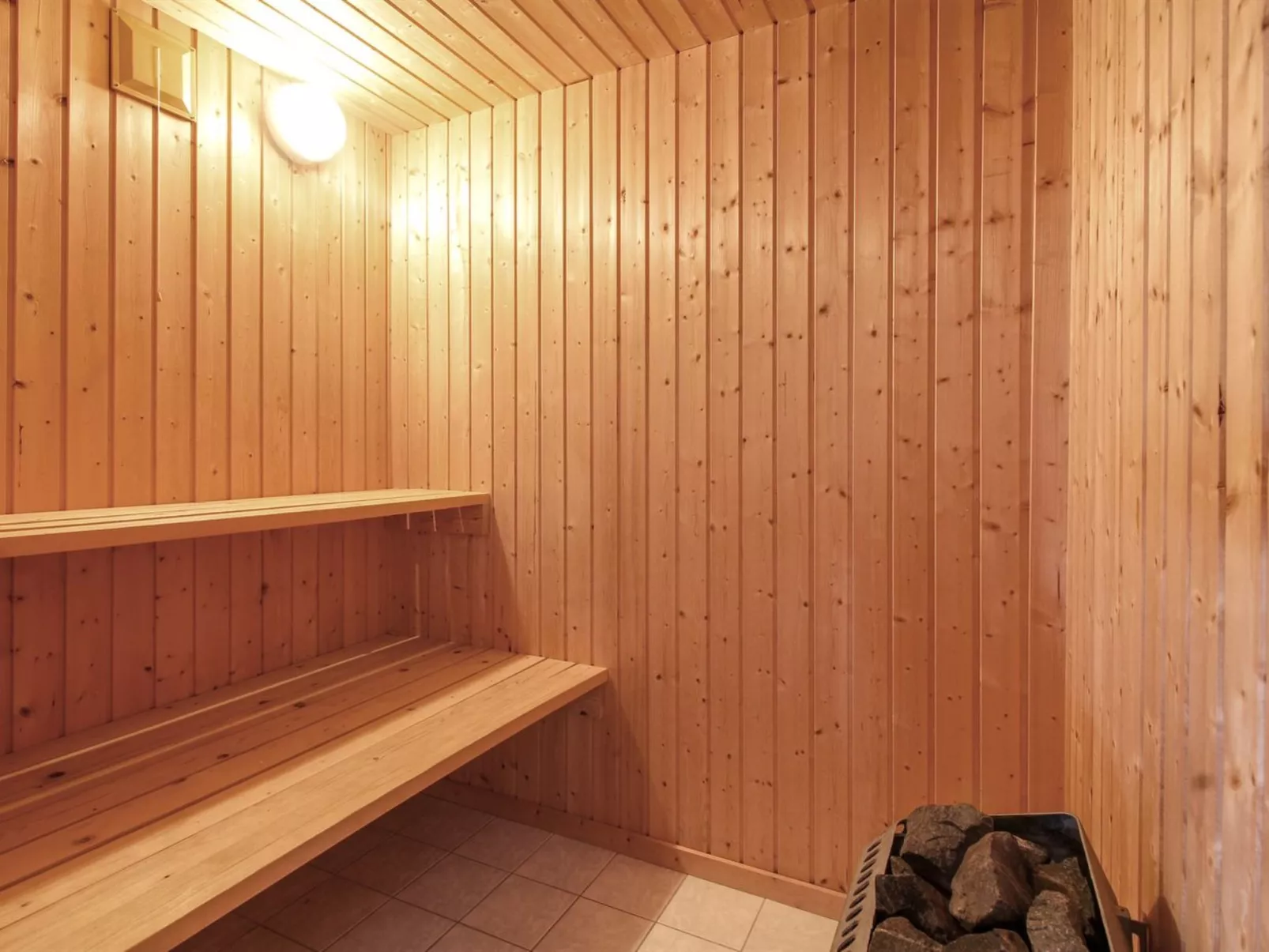 "Fanni" - 460m from the sea-Binnen