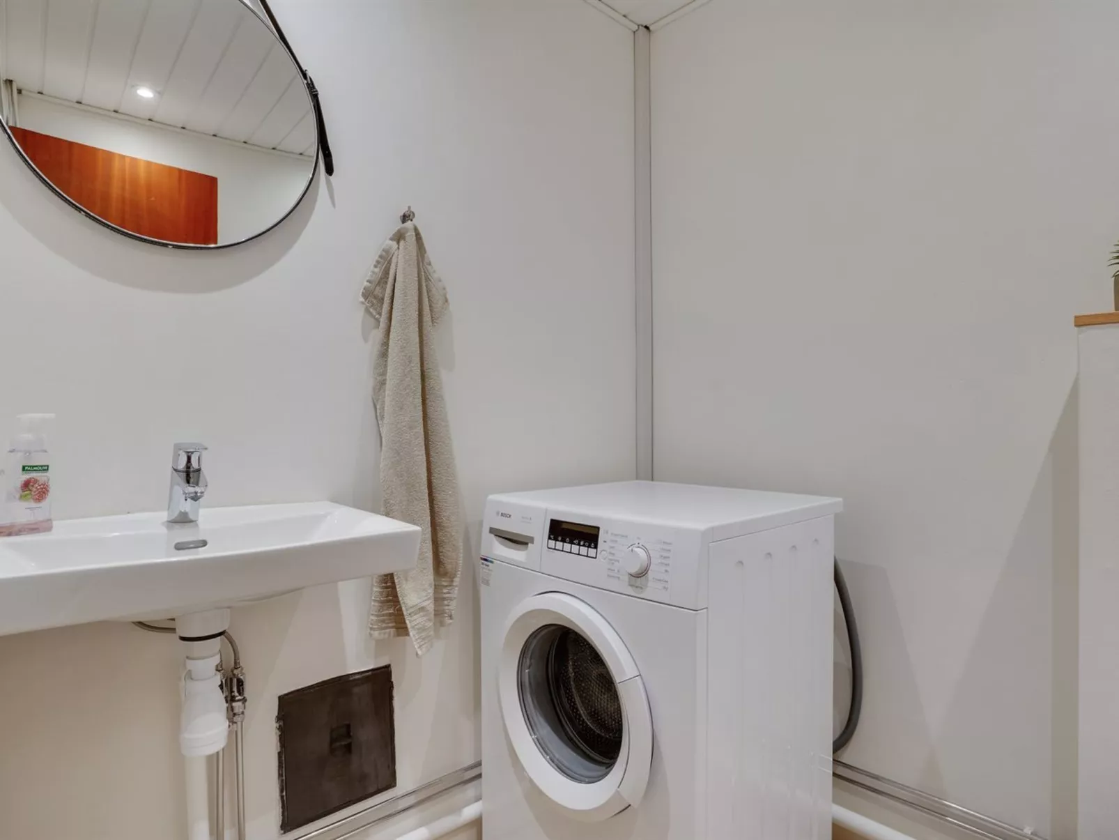 "Jakko" - 300m from the sea-Binnen