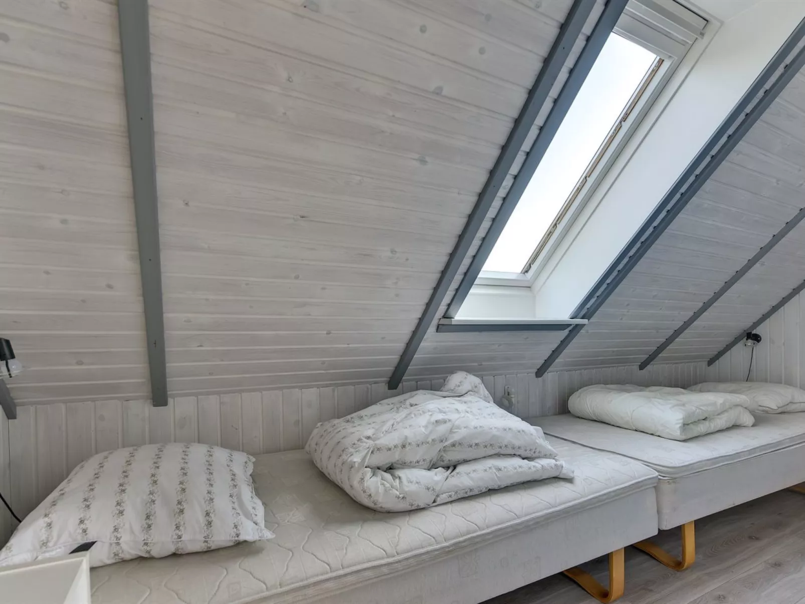 "Sunita" - 2.8km from the sea-Binnen