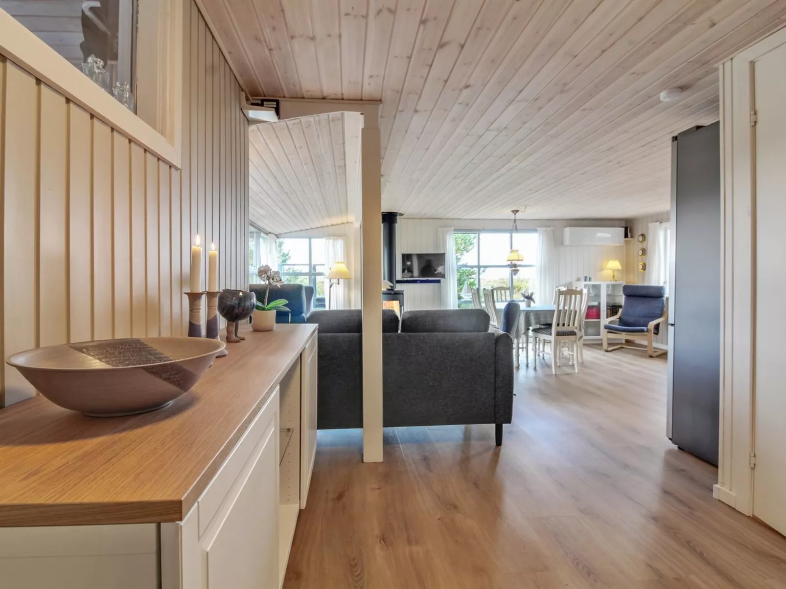 "Alice" - 1.3km from the sea-Binnen