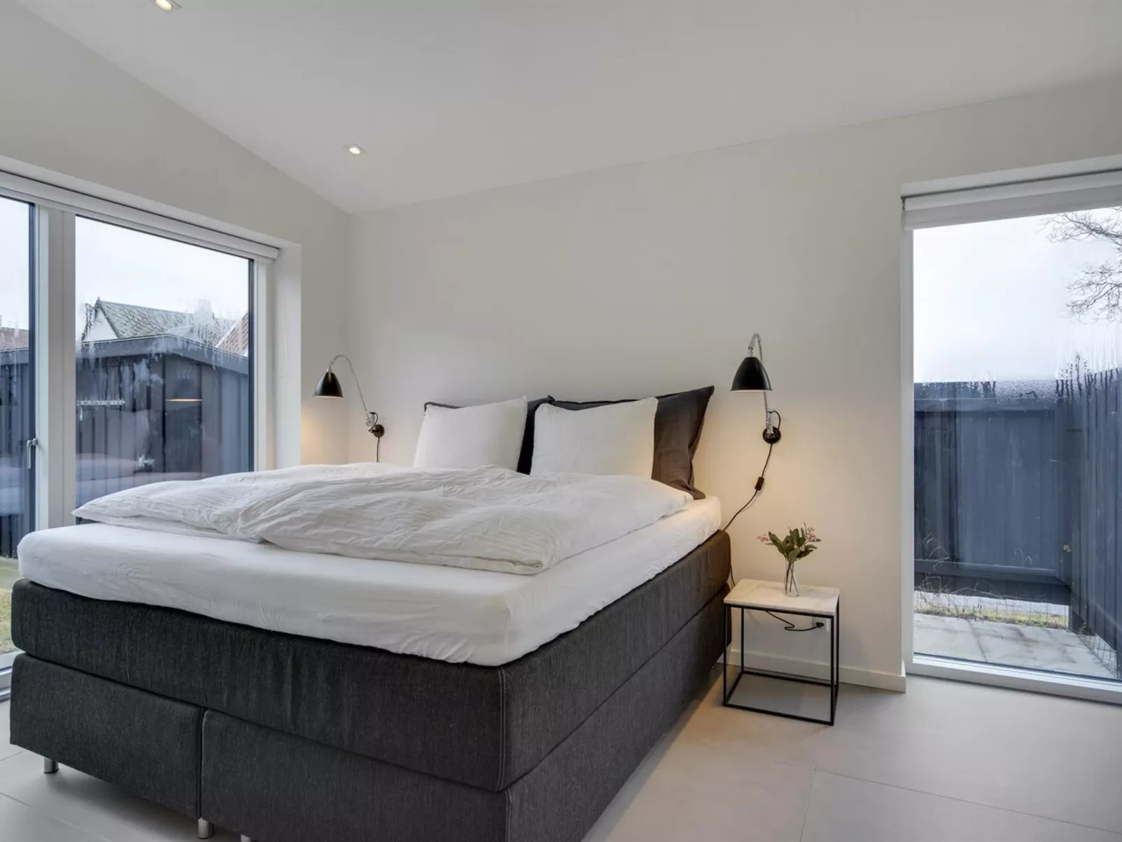 "Ebke" - 70m from the sea-Binnen