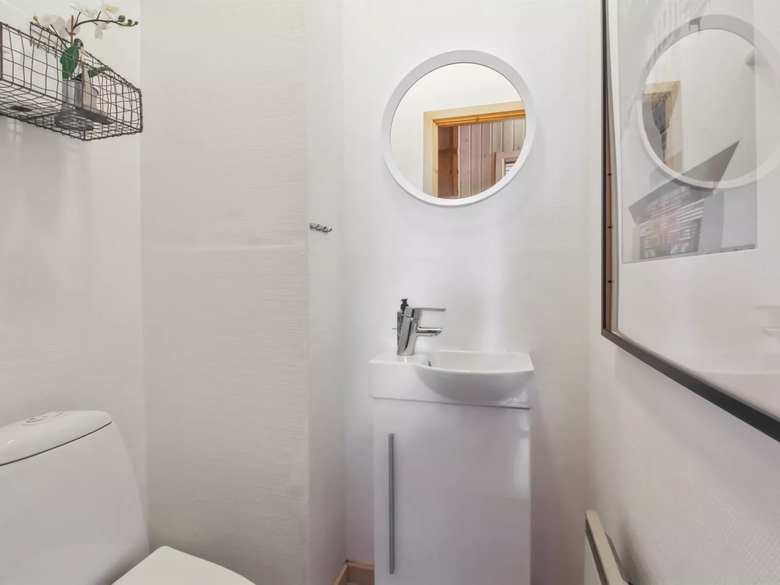 "Sari" - 600m from the sea-Binnen