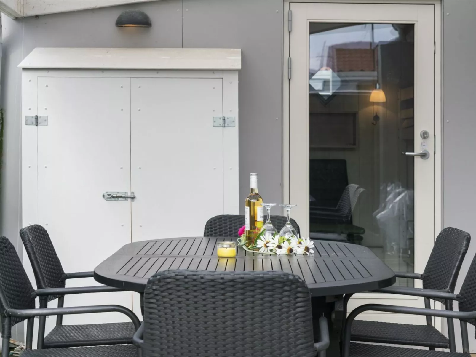 "Alvina" - 25m from the sea-Buiten