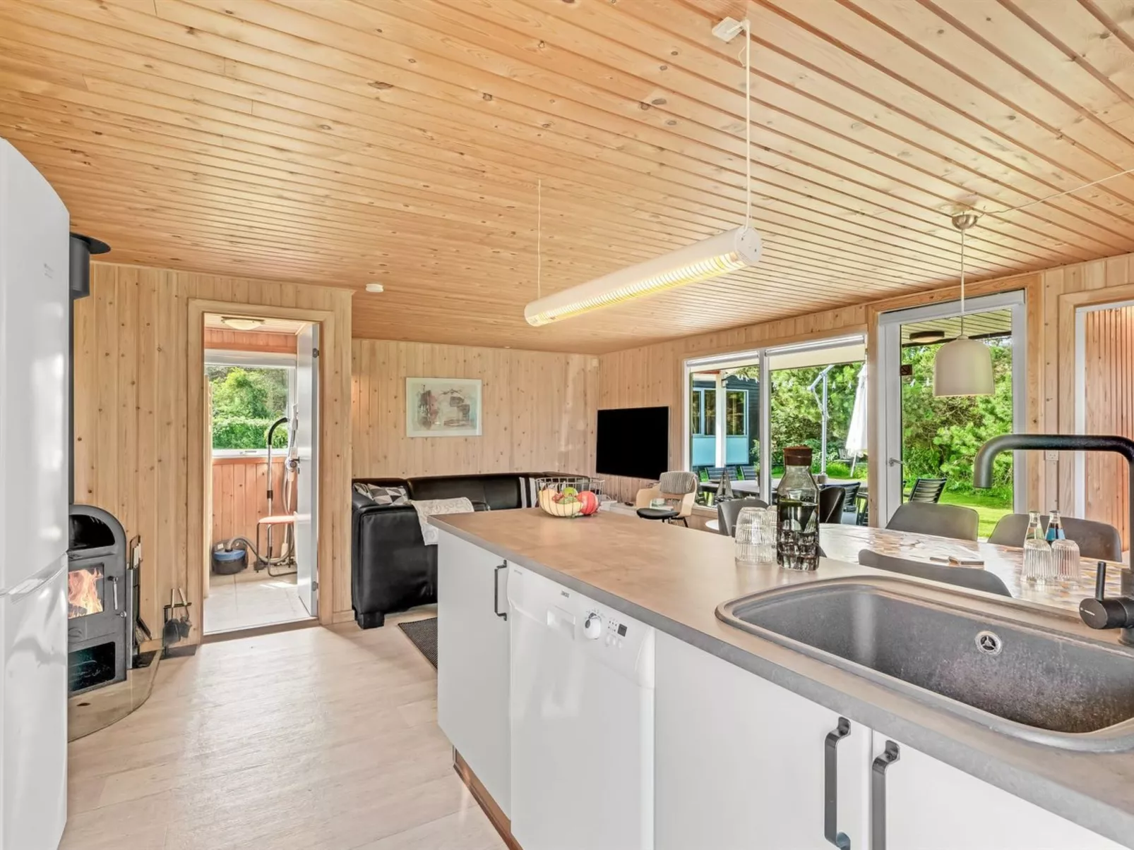 "Bistra" - 400m from the sea-Binnen