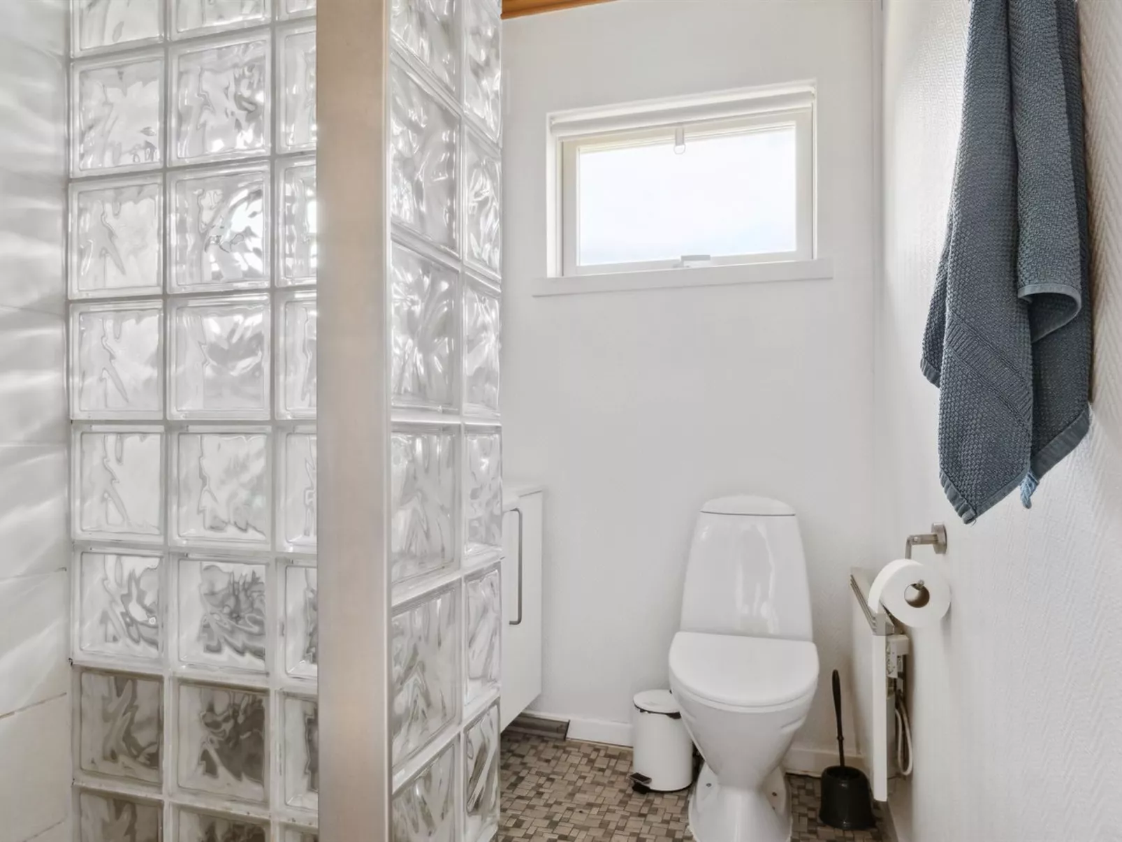 "Onni" - 1km from the sea-Binnen