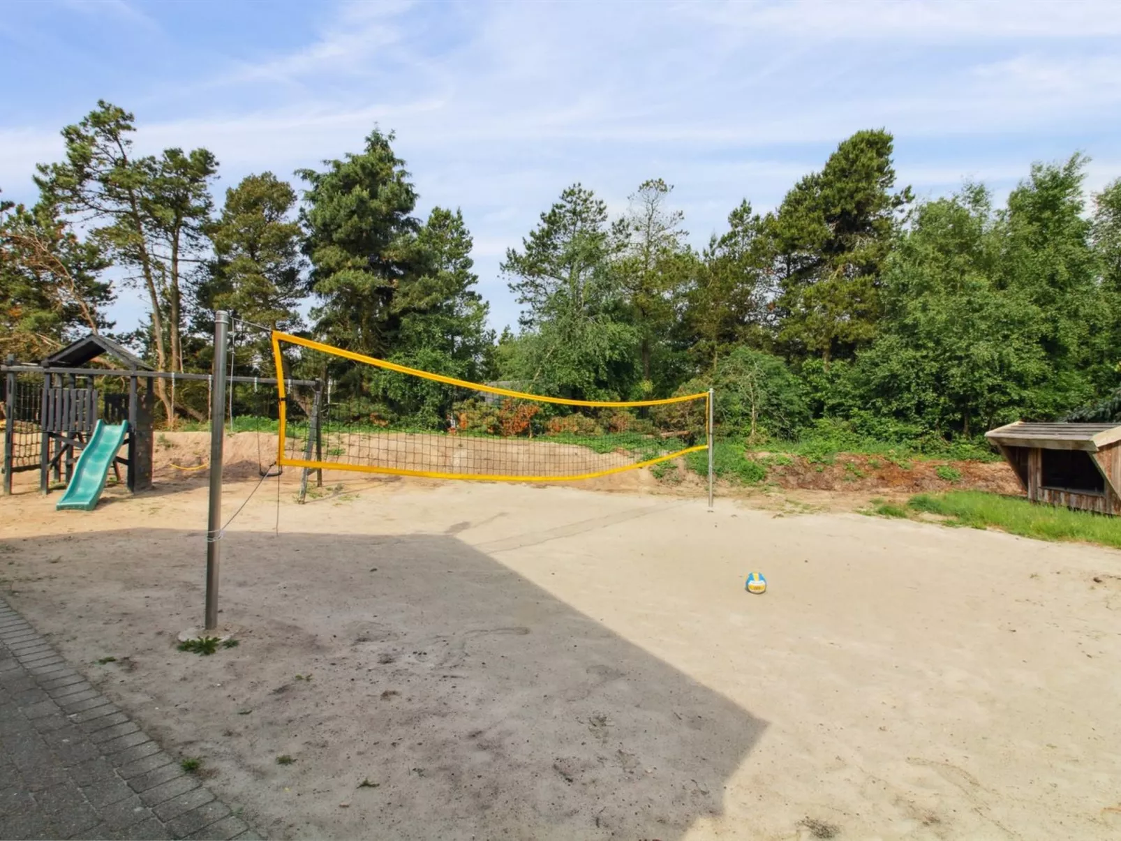 "Nael" - 1.6km from the sea-Buiten