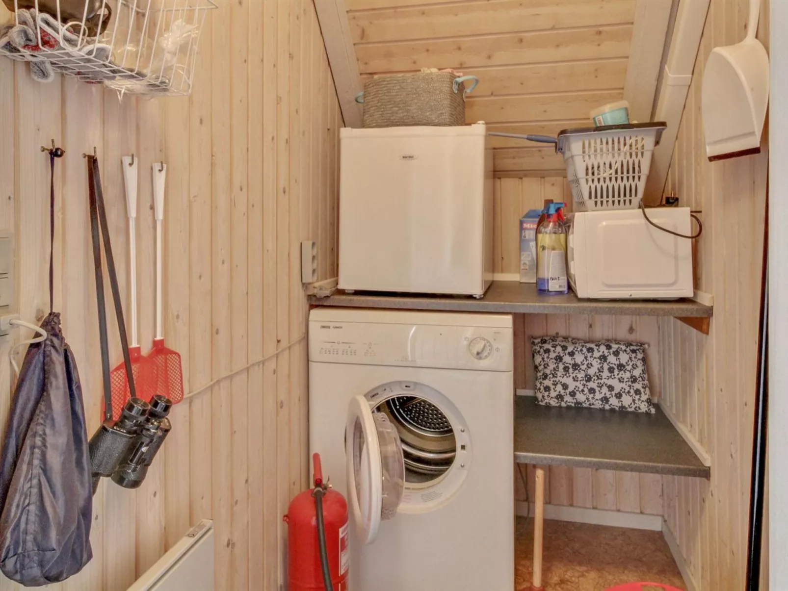 "Dida" - 3.1km from the sea-Binnen