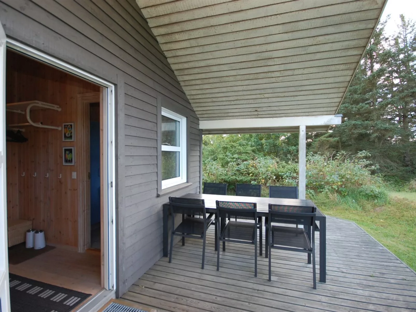 "Jaakob" - 4km from the sea-Buiten