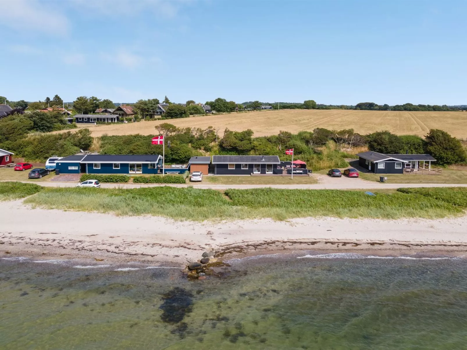 "Akseline" - 20m from the sea-Buiten