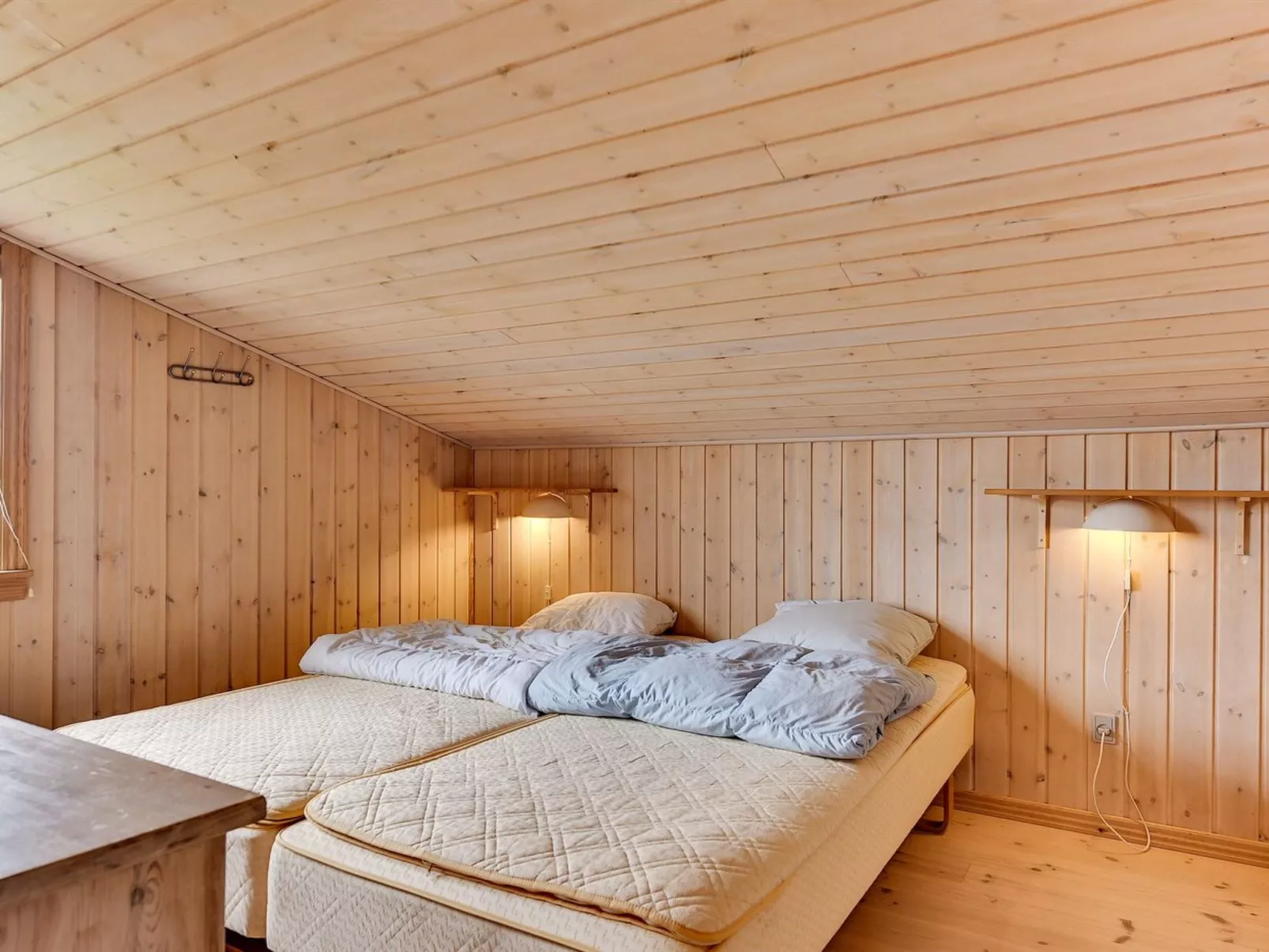 "Dortea" - 600m from the sea-Binnen