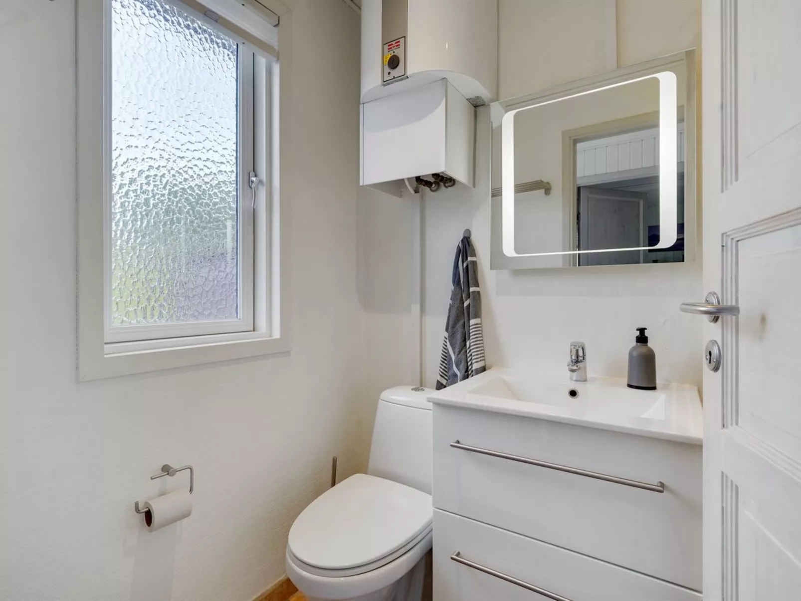 "Sighmar" - 900m from the sea-Binnen