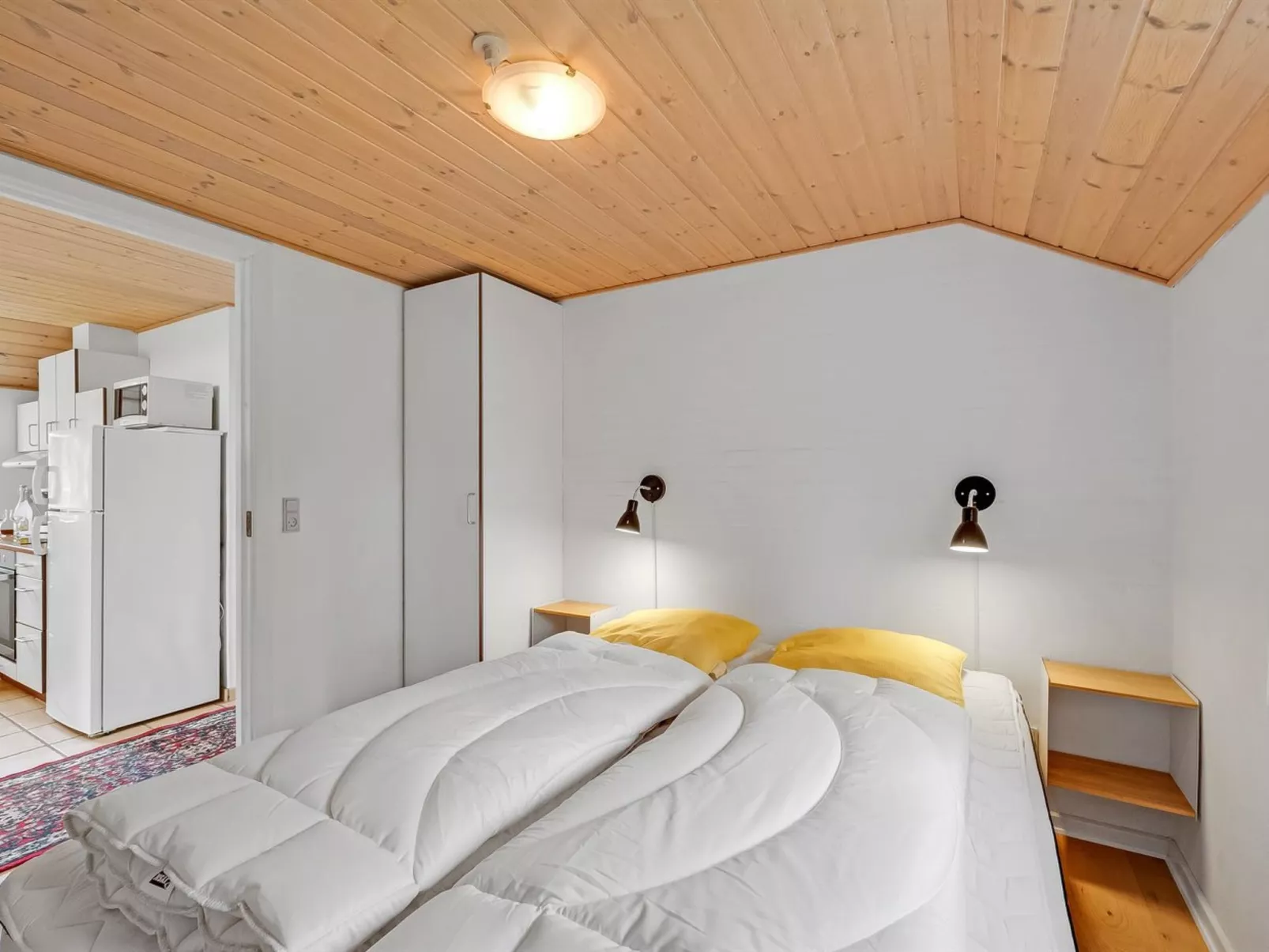 "Herminia" - 350m to the fjord-Binnen