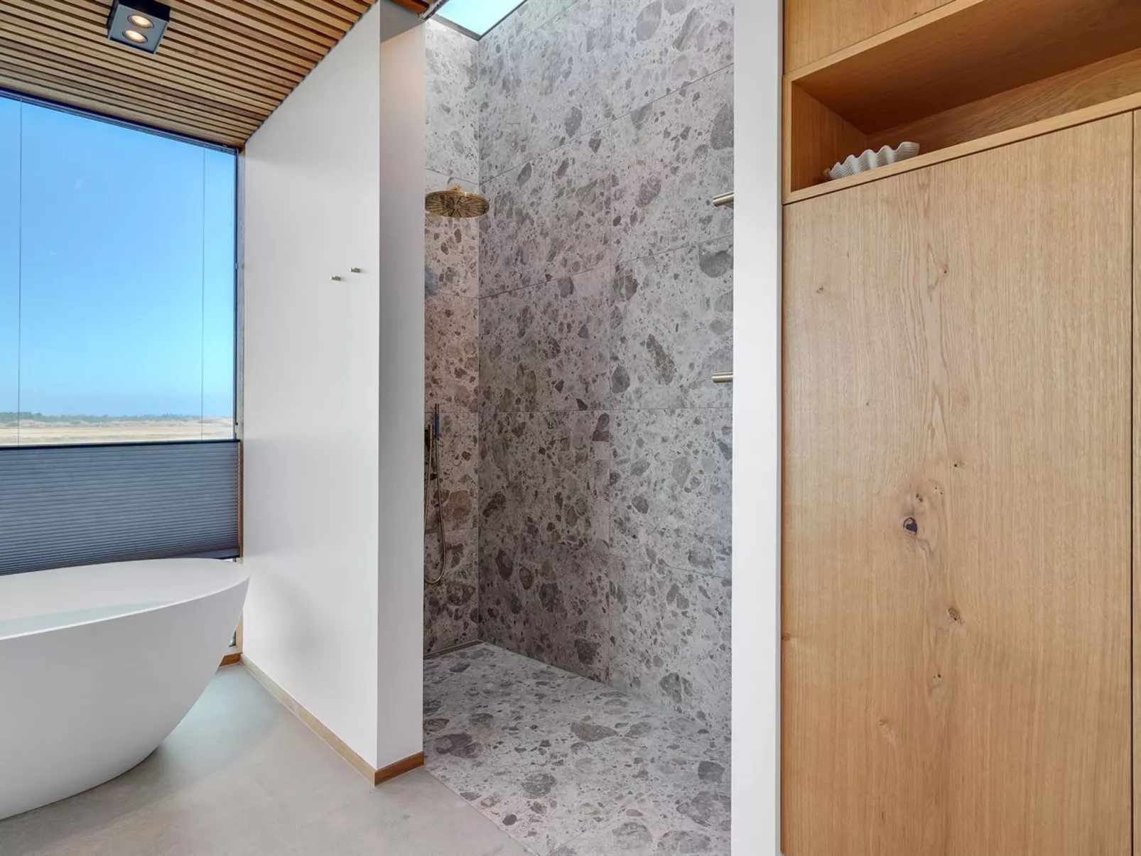 "Caterina" - 100m from the sea-Binnen