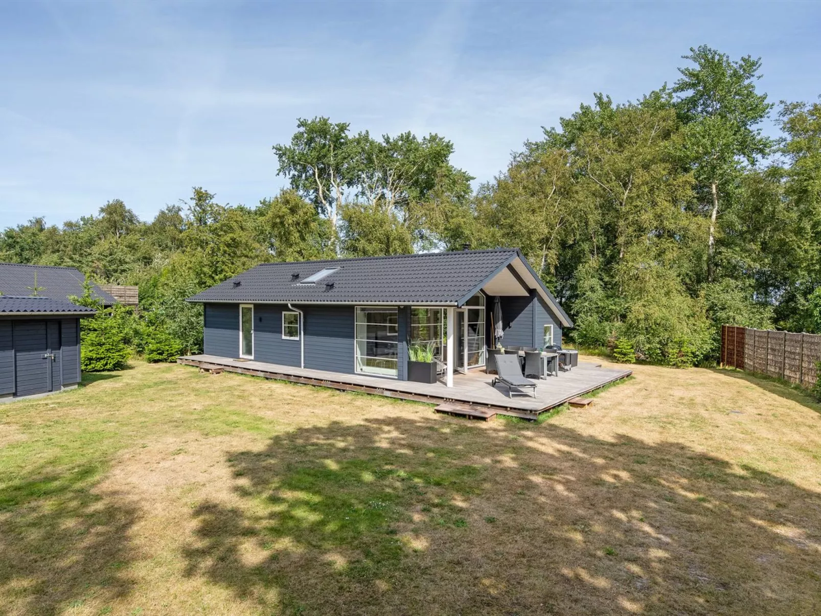 "Jelke" - 50m from the sea-Buiten